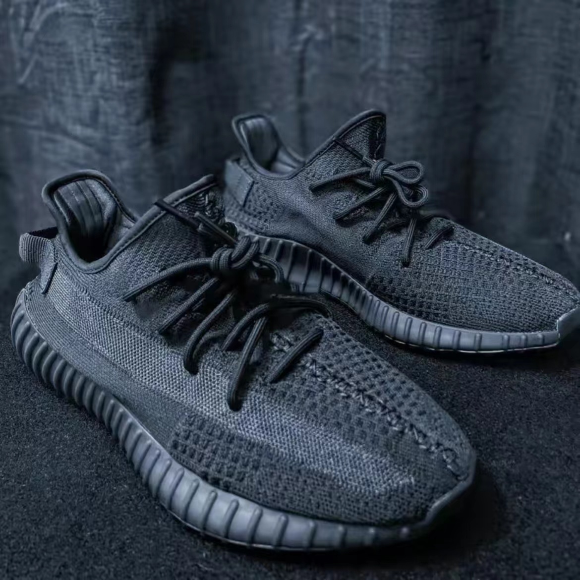 イージーブースト ＹＥＥＺＹ ＢＯＯＳＴ ３５０ Ｖ２ ＨＱ４５４０ 元