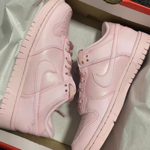 prism pink dunks